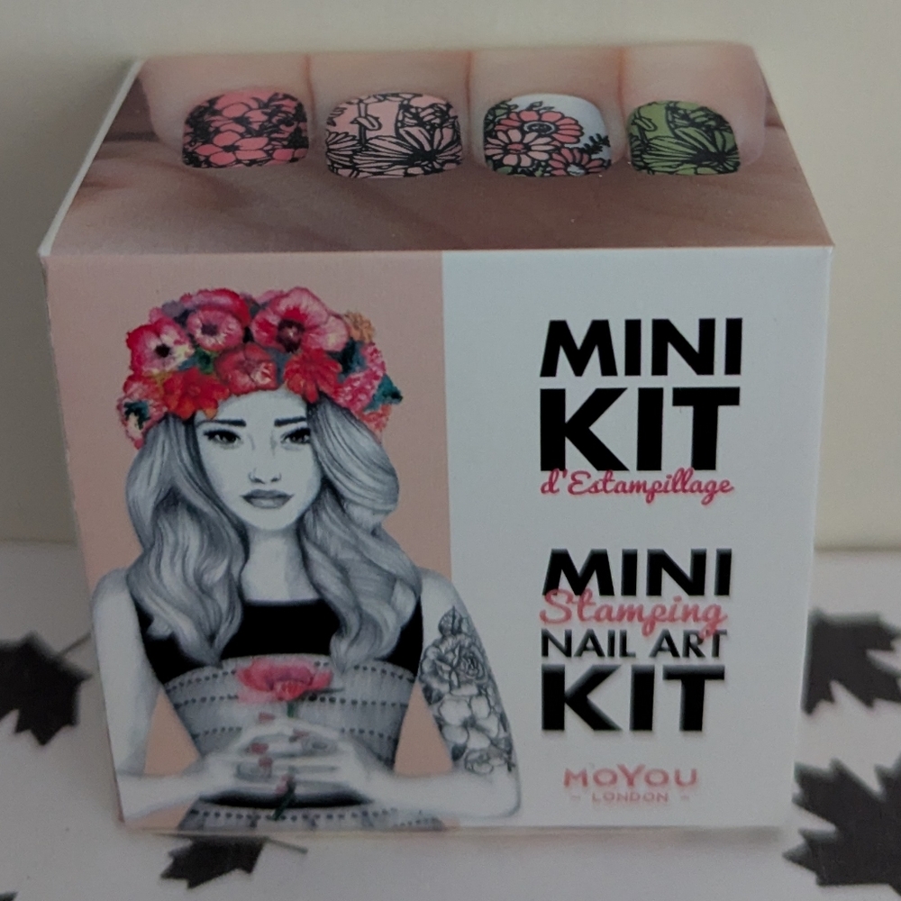 Moyou Mini Stamping Nail Art Kit - Flower Power